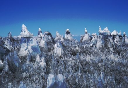Výstup na Iztaccíhuatl  - na ledovci - kajícníci